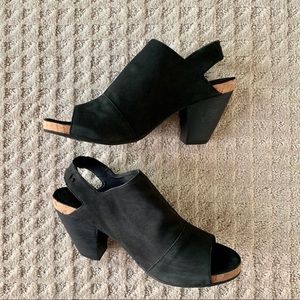 Eileen Fisher black sling back heels